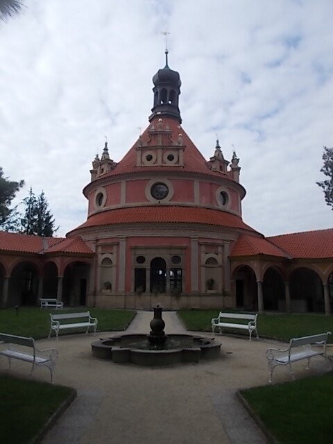 Statni Hrad a Zamek Jindrichuv Hradec-英吉夫必去景点