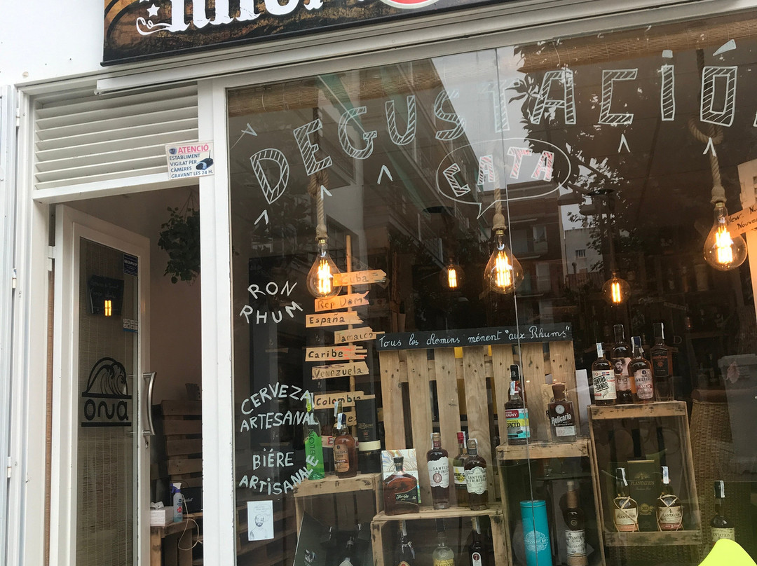 Dark Rhum Way Café景点图片