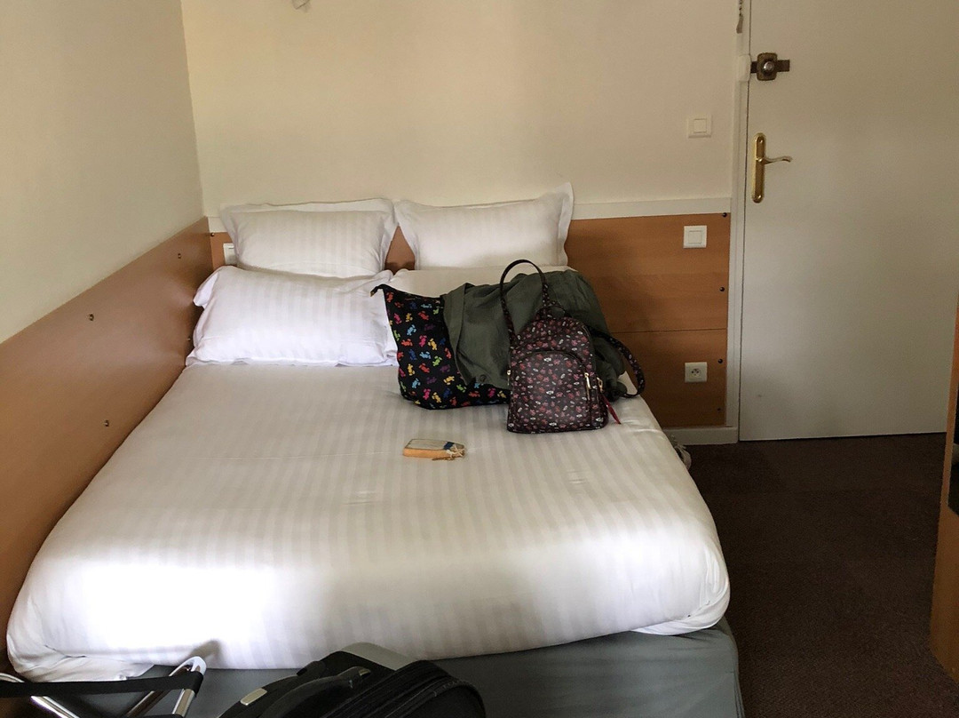 Logis Hôtel les Voiliers主图