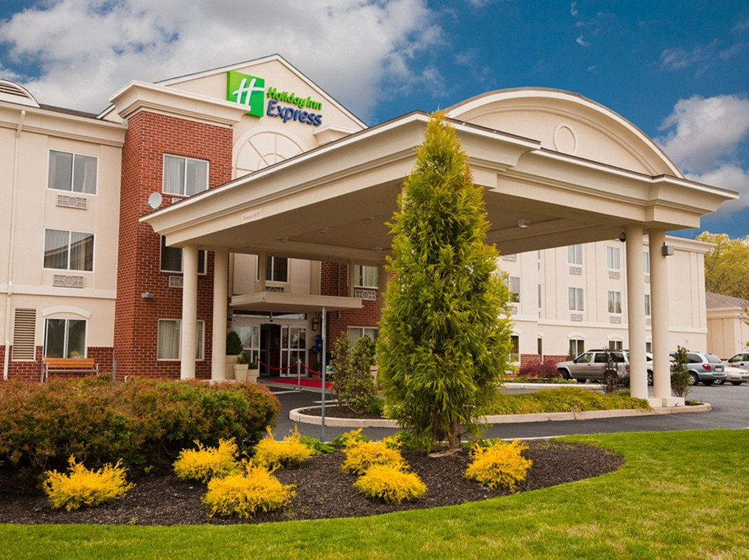 Holiday Inn Express & Suites Vineland Millville by IHG主图