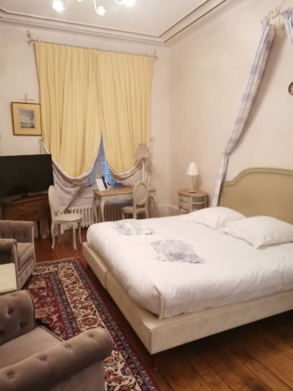 Hotel-Restaurant Le Grenier a Sel主图