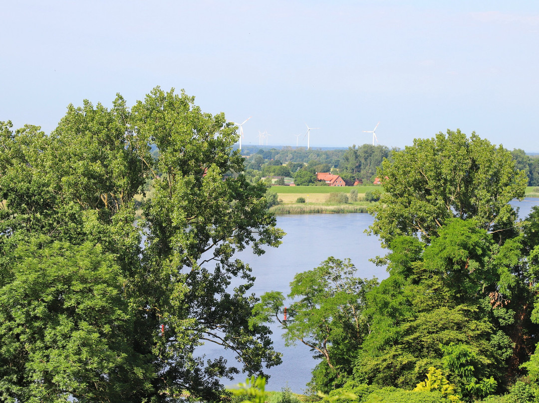 Hotel Bellevue主图