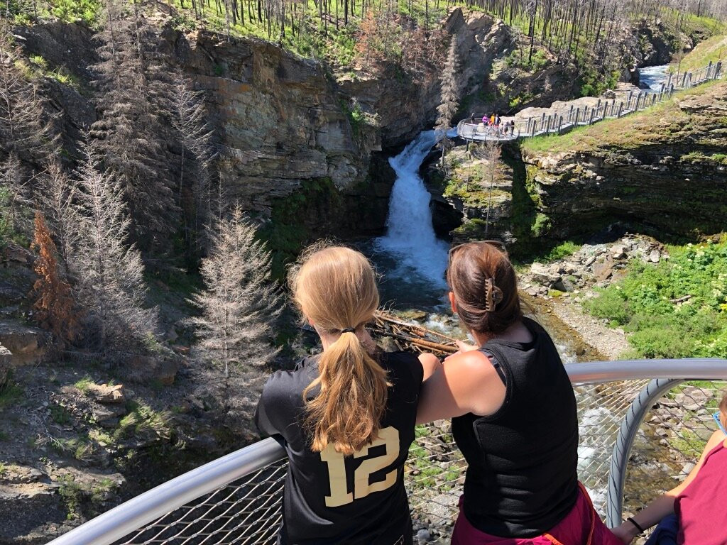 布莱基斯顿瀑布-沃特顿湖国家公园必去景点