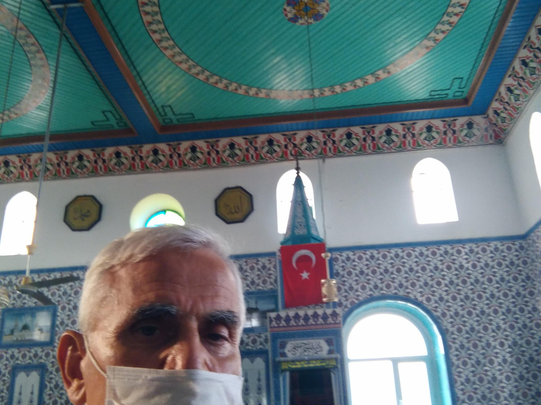 Akköy Camii景点图片