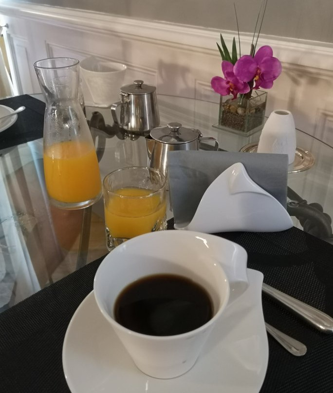 圣救世主酒店主图