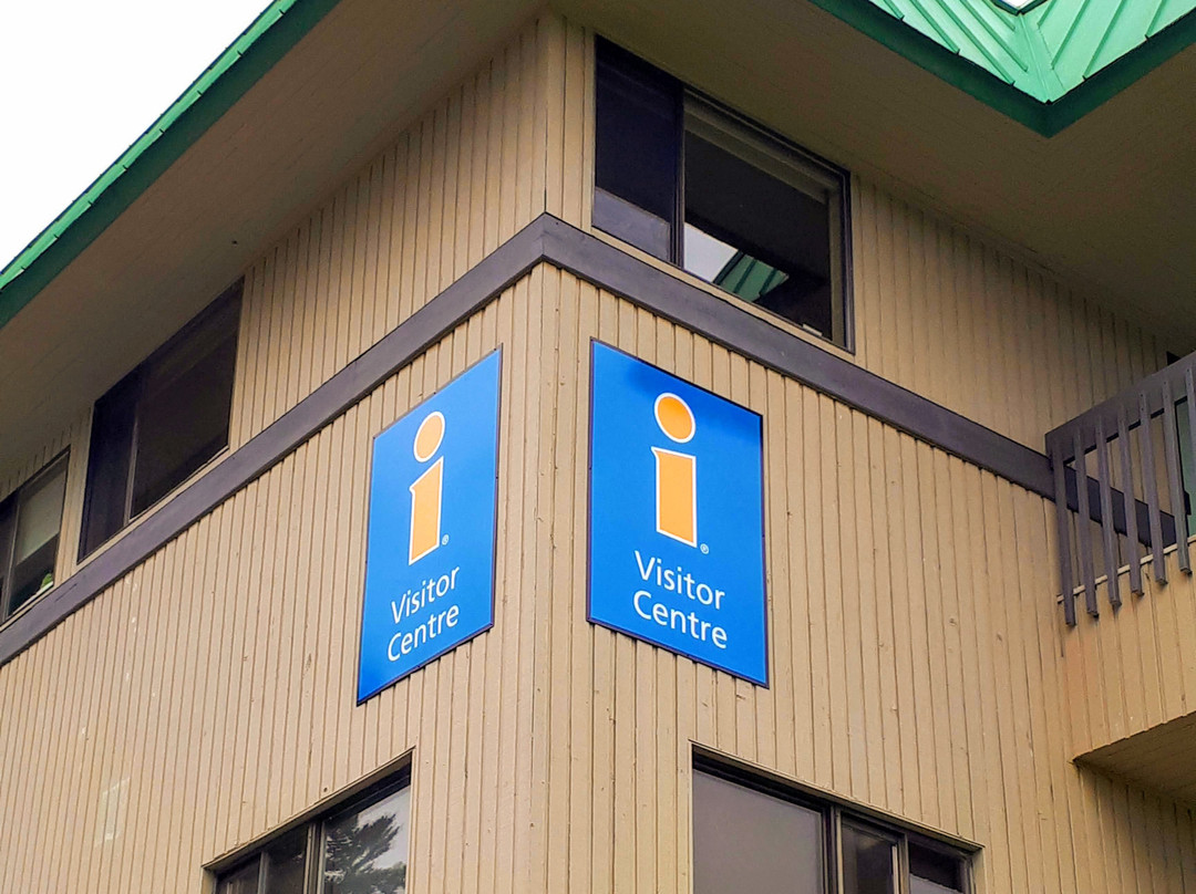 Gibsons Visitor Centre-吉布森斯必去景点