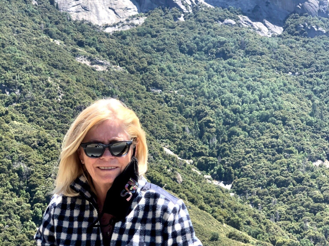 Generals Highway-红杉&国王峡谷国家公园必去景点