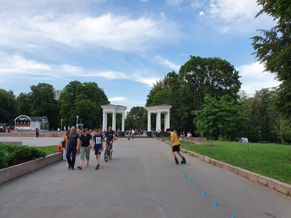 City Park of Culture and Leisure景点图片