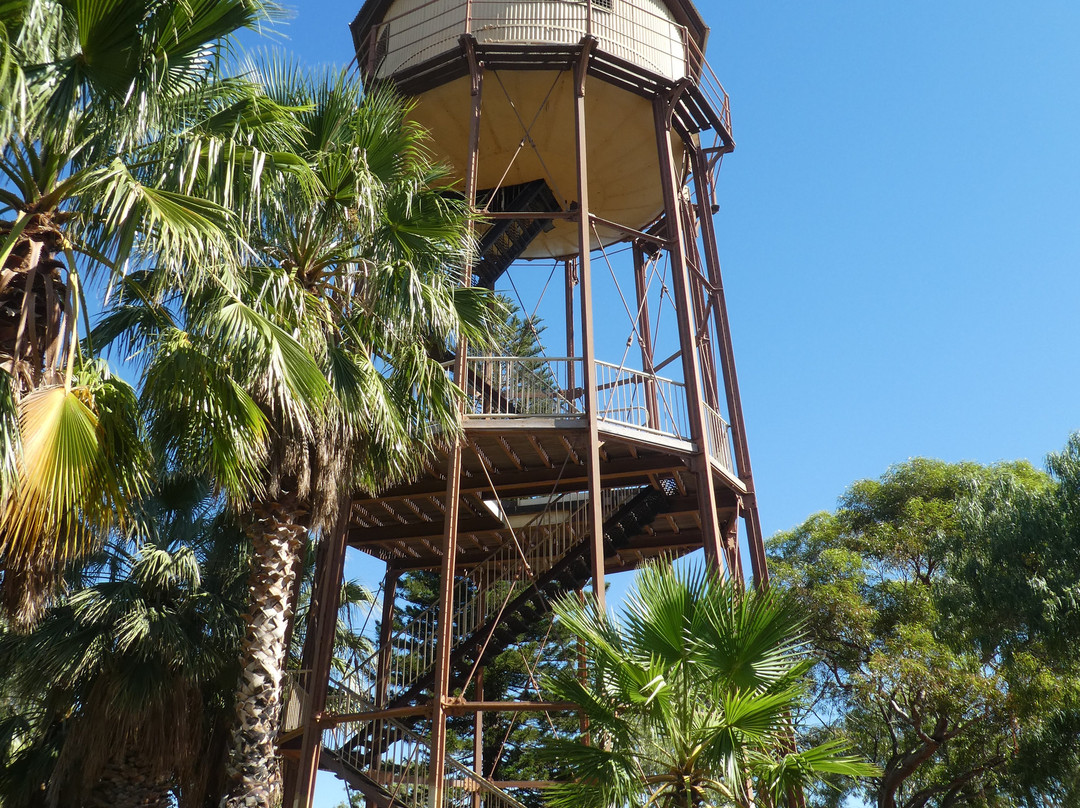 Water Tower Lookout-Port Augusta必去景点