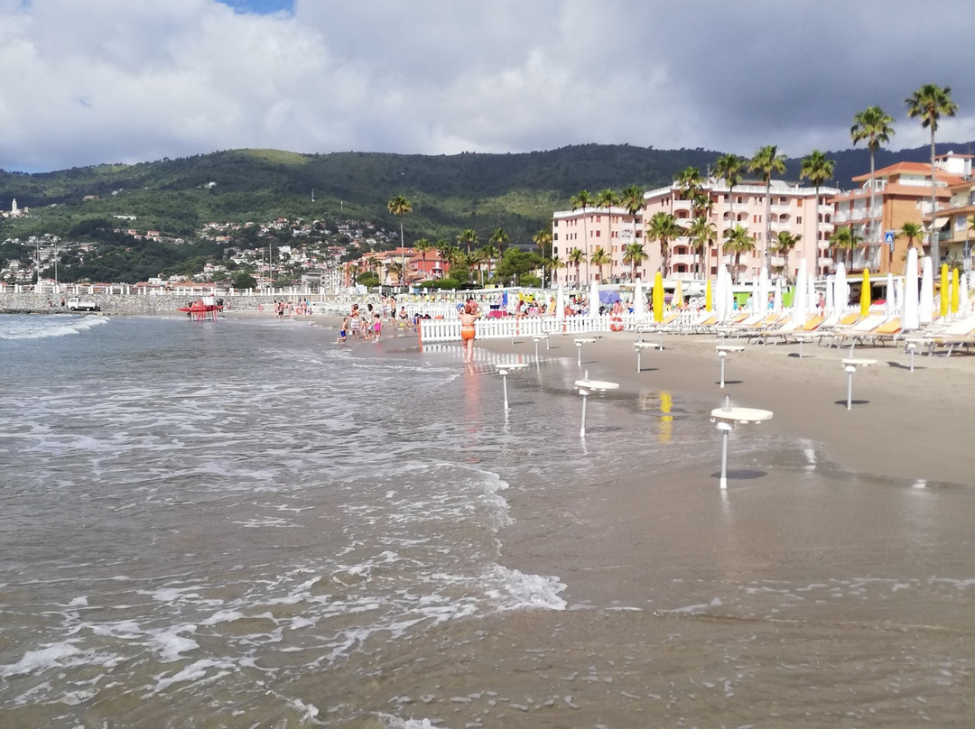 Bagni Europa-Marina di Andora必去景点