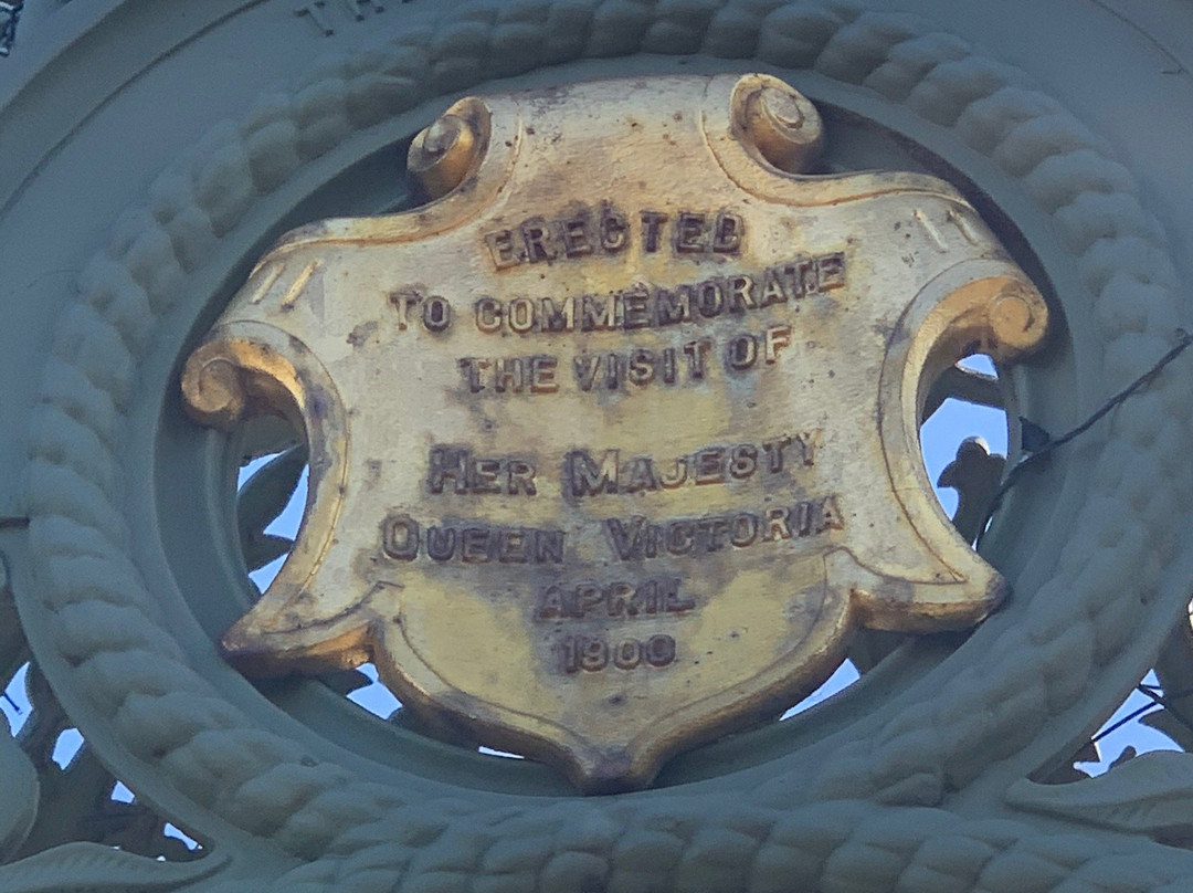 Queen Victoria Fountain-当莱瑞必去景点