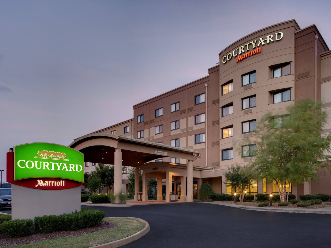 Courtyard by Marriott Bristol主图