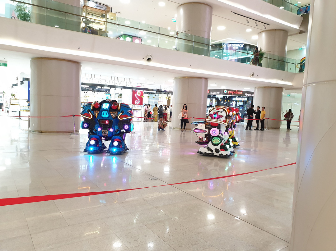 Junction City-仰光必去景点