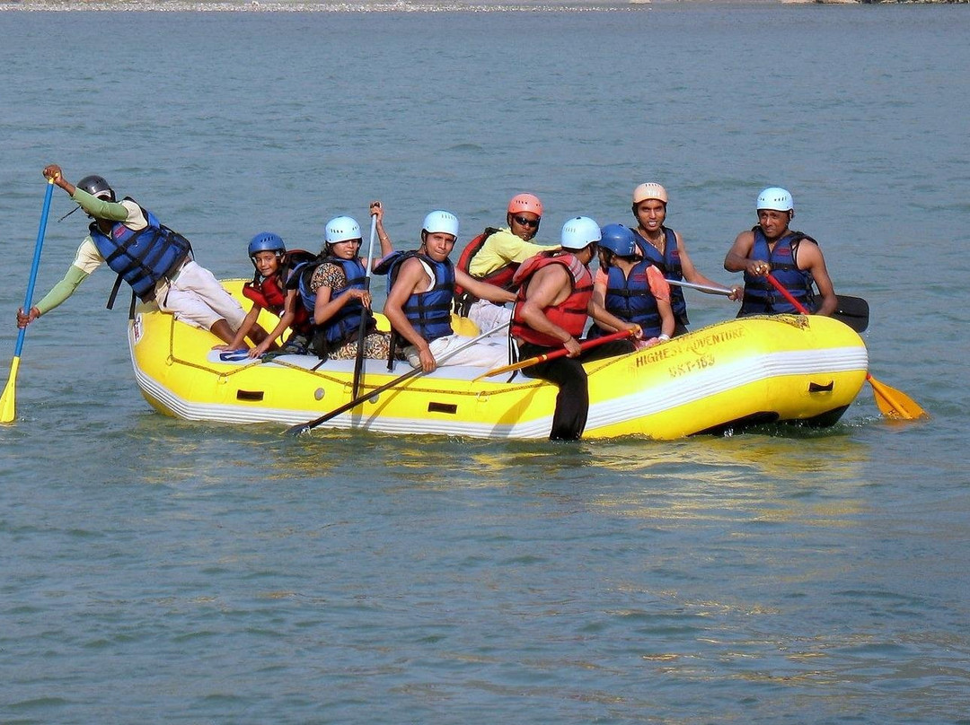 INDIA THRlLLS-里希克虚必去景点