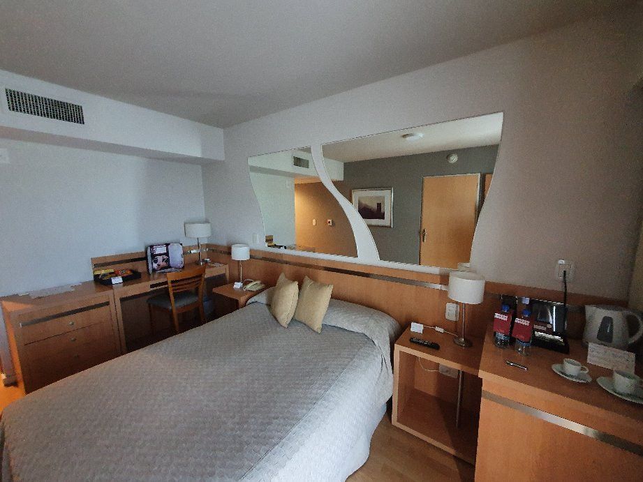 Maran Suites & Towers主图