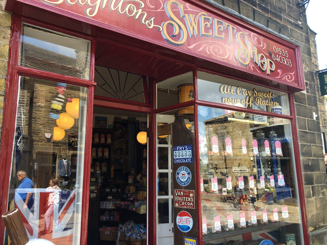 Mrs Beightons Sweet Shop景点图片