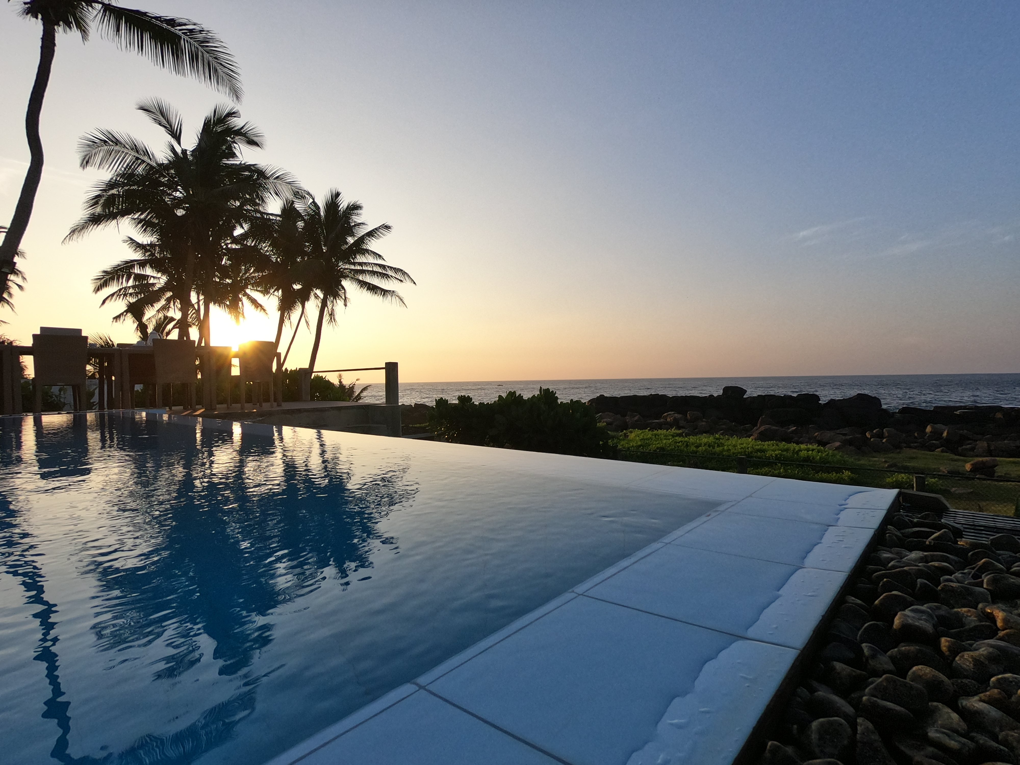 Silverlane Beachhouse-泳池
