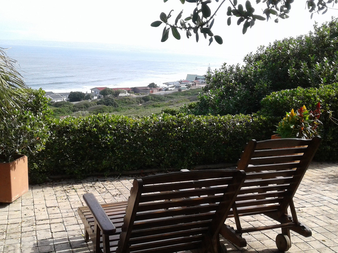 At Whale-Phin Guest House主图