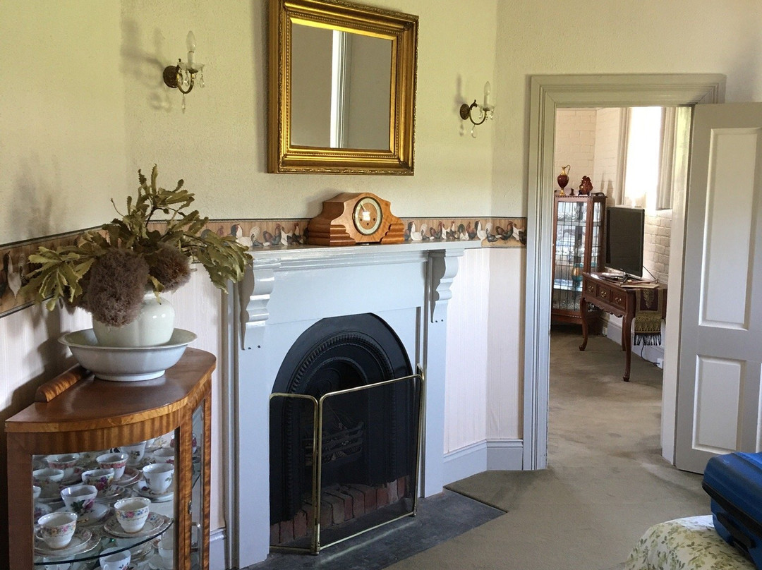 Woodend Old Schoolhouse B&B主图