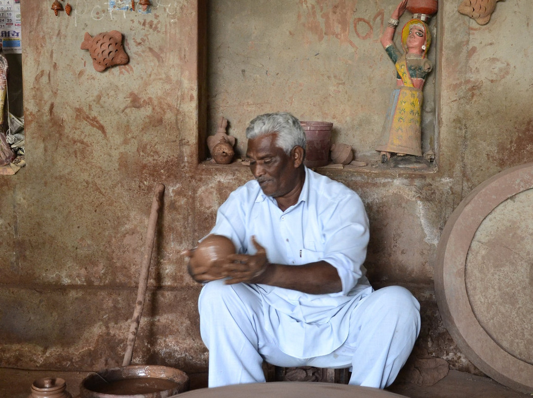 Yakub Pottery Udhyog Art景点图片