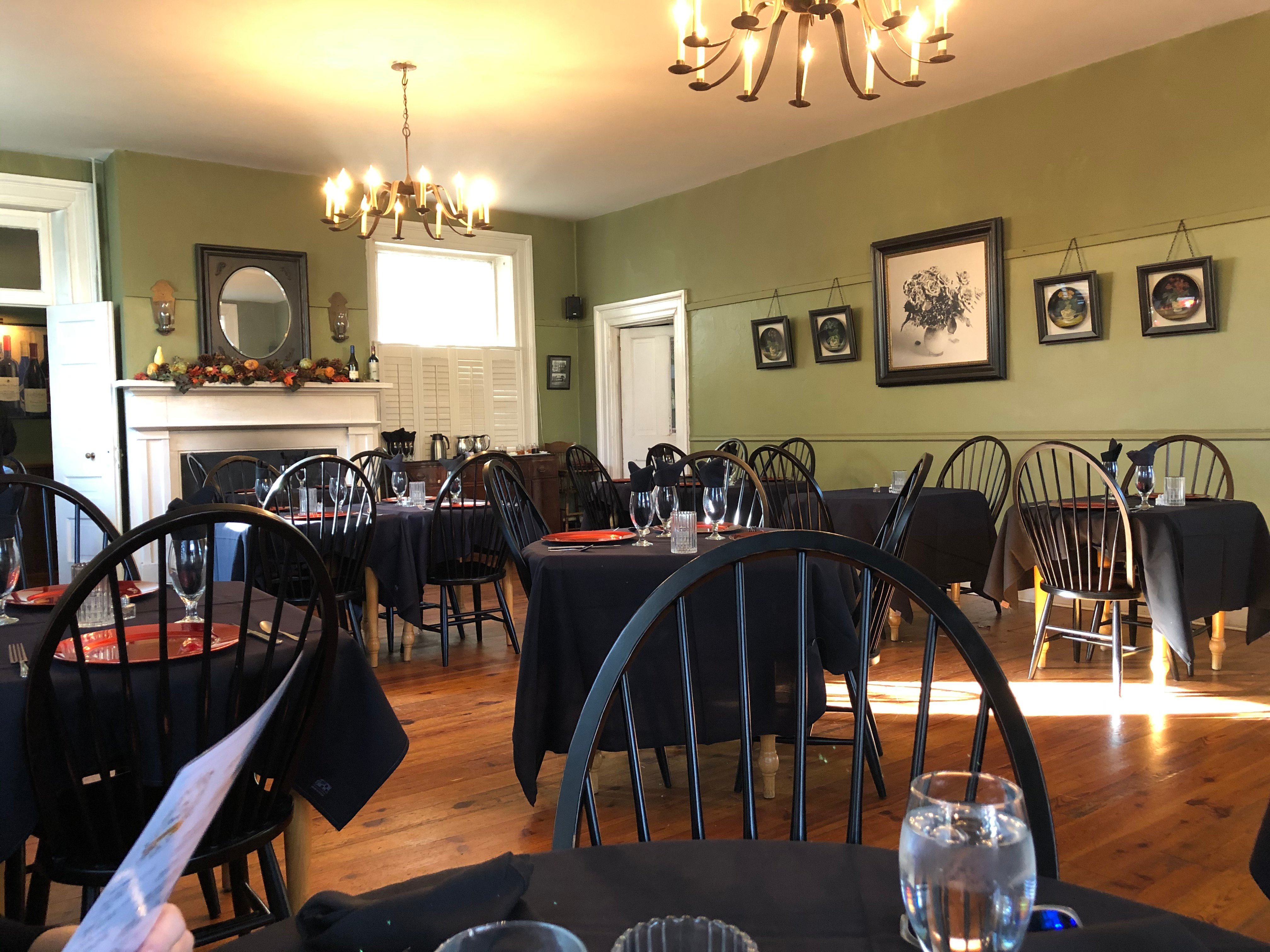 Lafayette Inn and Restaurant-餐饮