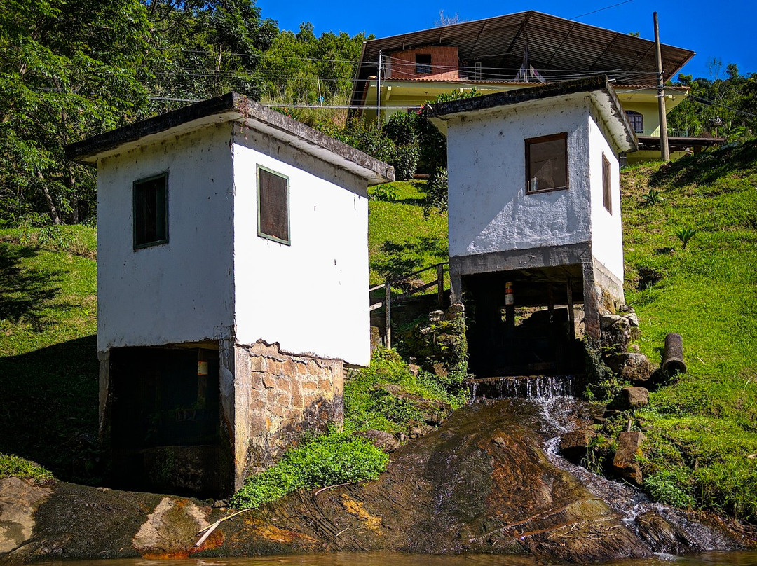 Cachoeira Poço Belo景点图片