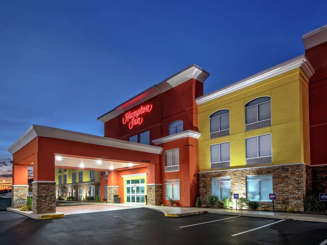 Hampton Inn Latrobe主图