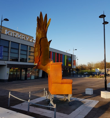 Selfie Chair Throne-Kirkby必去景点