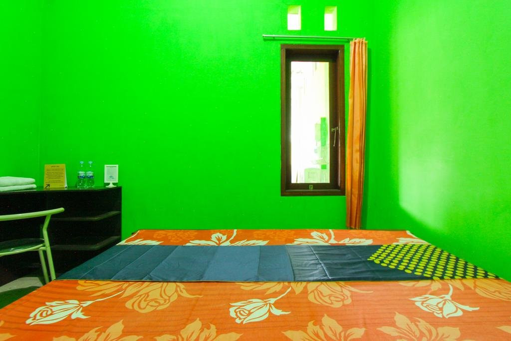 SPOT ON 1931 Kampung Osing Inn主图