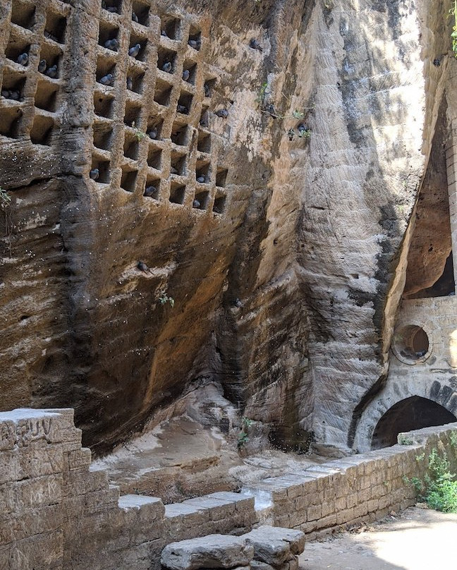 Navghan Kuvo-居那加德必去景点