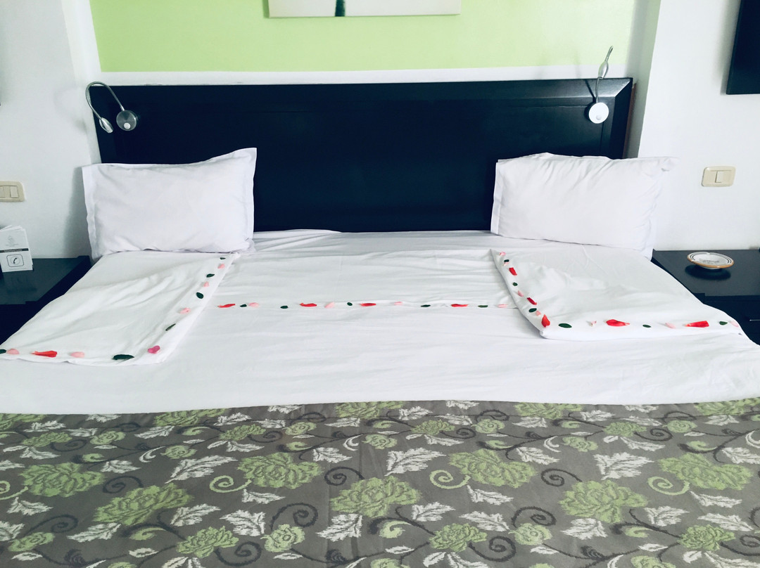 Sinbad Hotel Bar-哈玛麦德必去景点