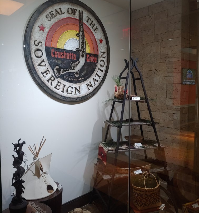 Seven Clans Hotel主图