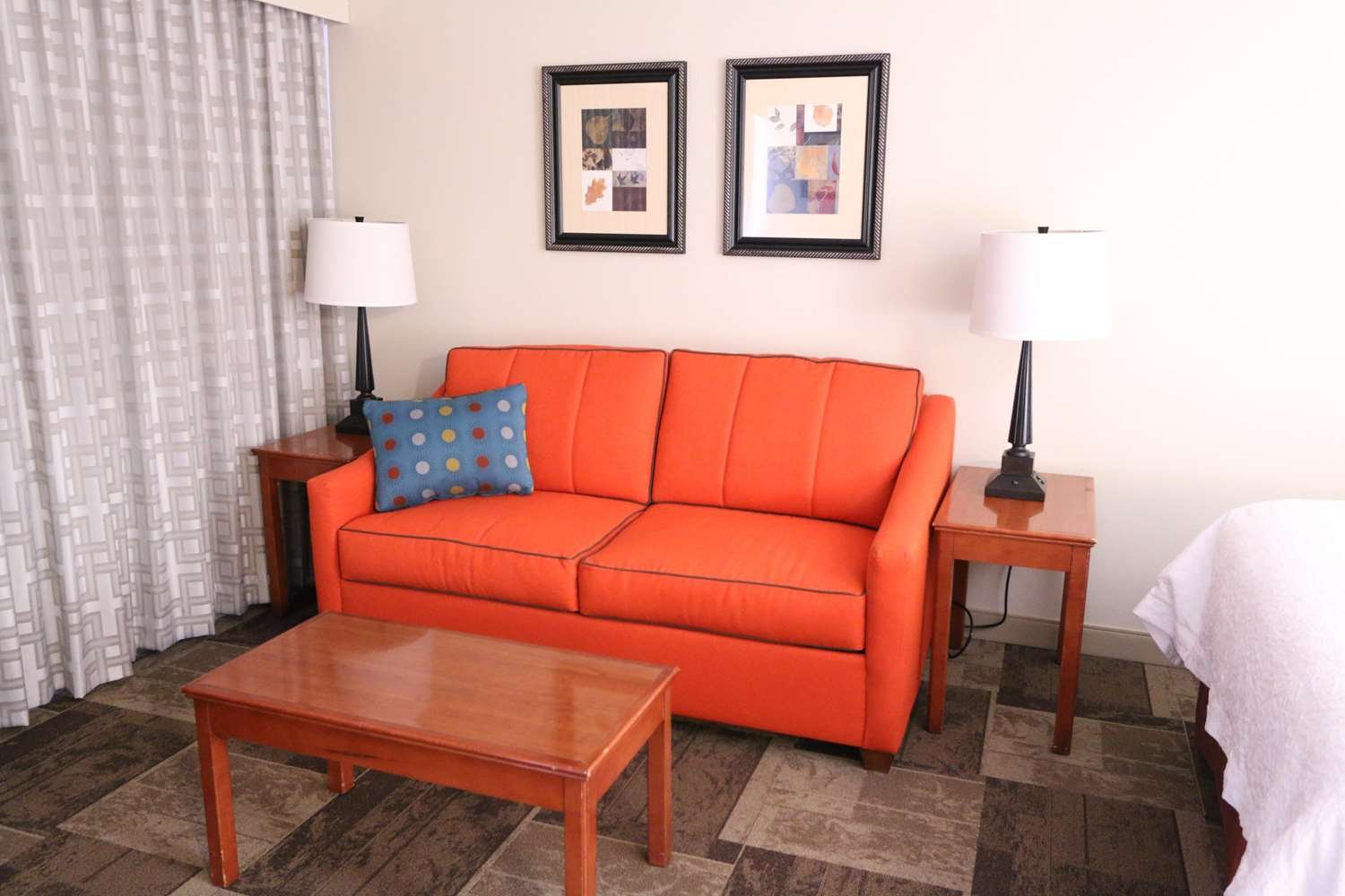 Hampton Inn Hutchinson-官方