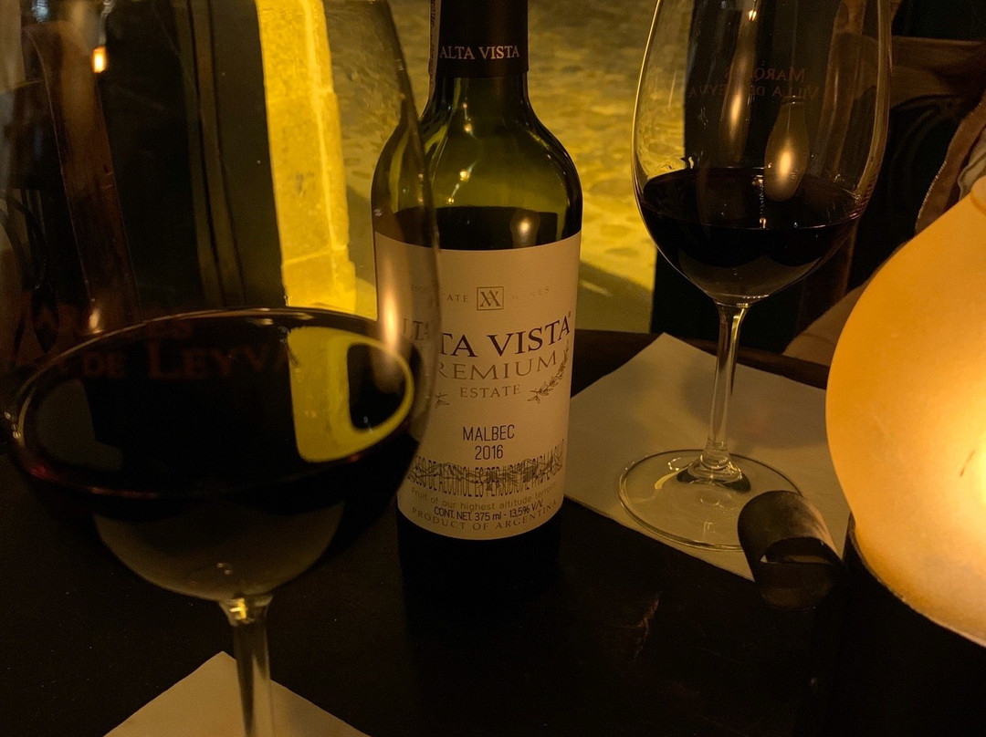 Dolce Vid Wine Bar-莱瓦镇必去景点