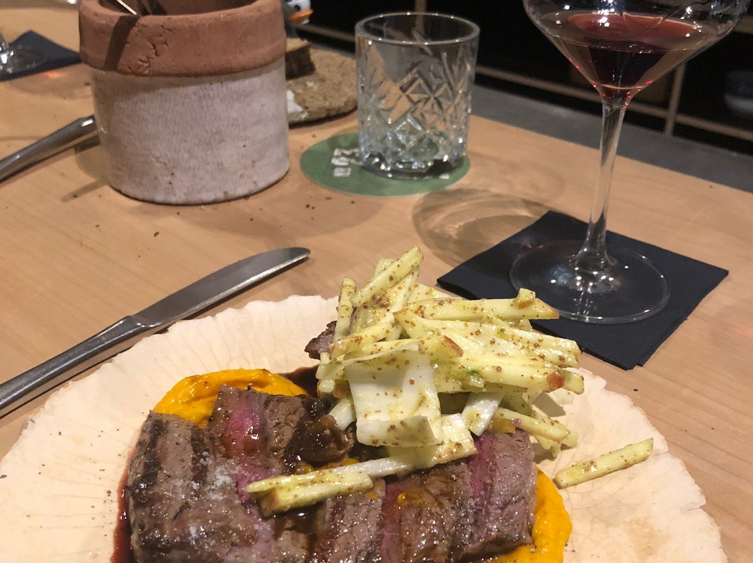 Restaurant U