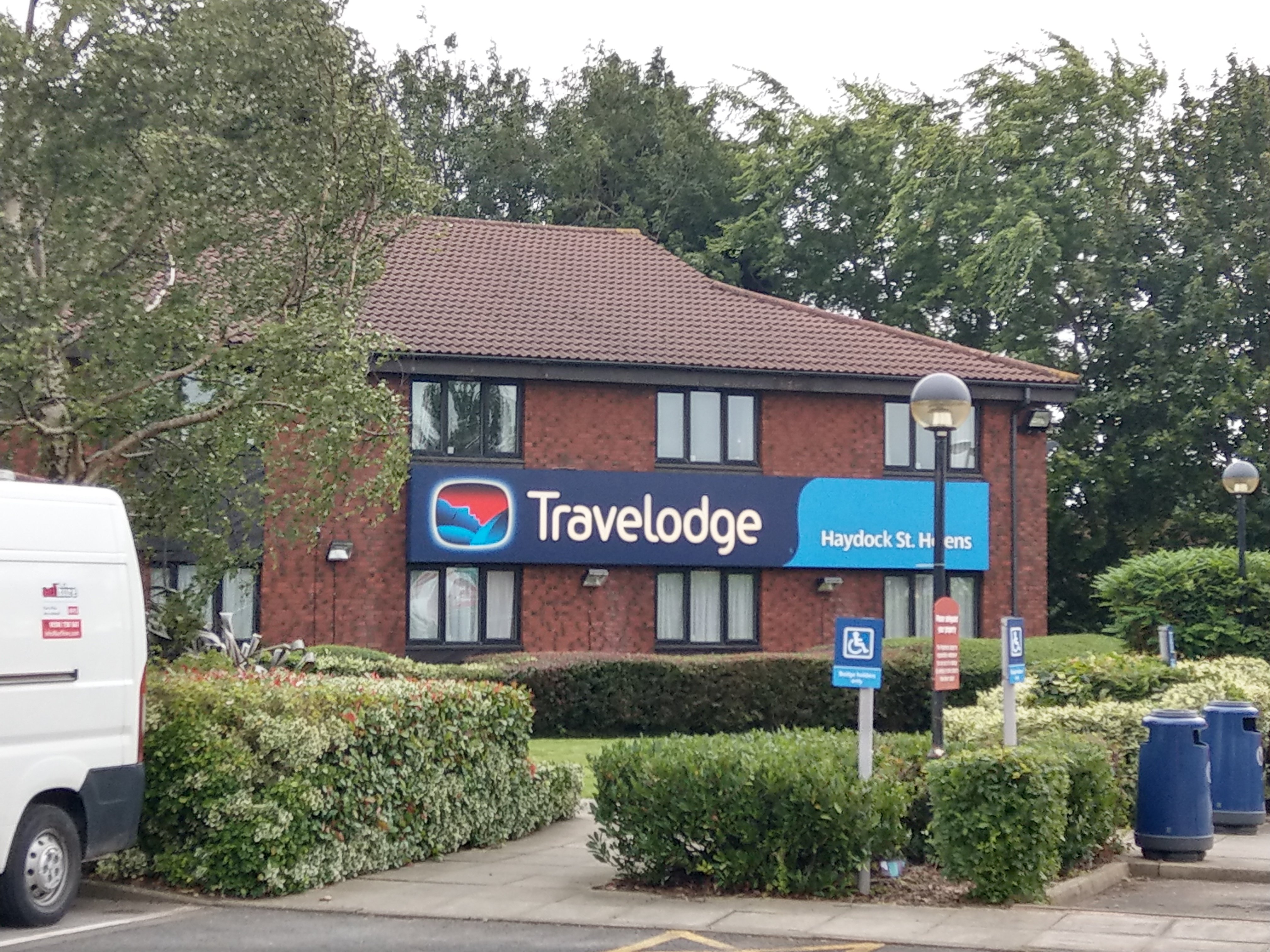 Travelodge Haydock St. Helens-浴室