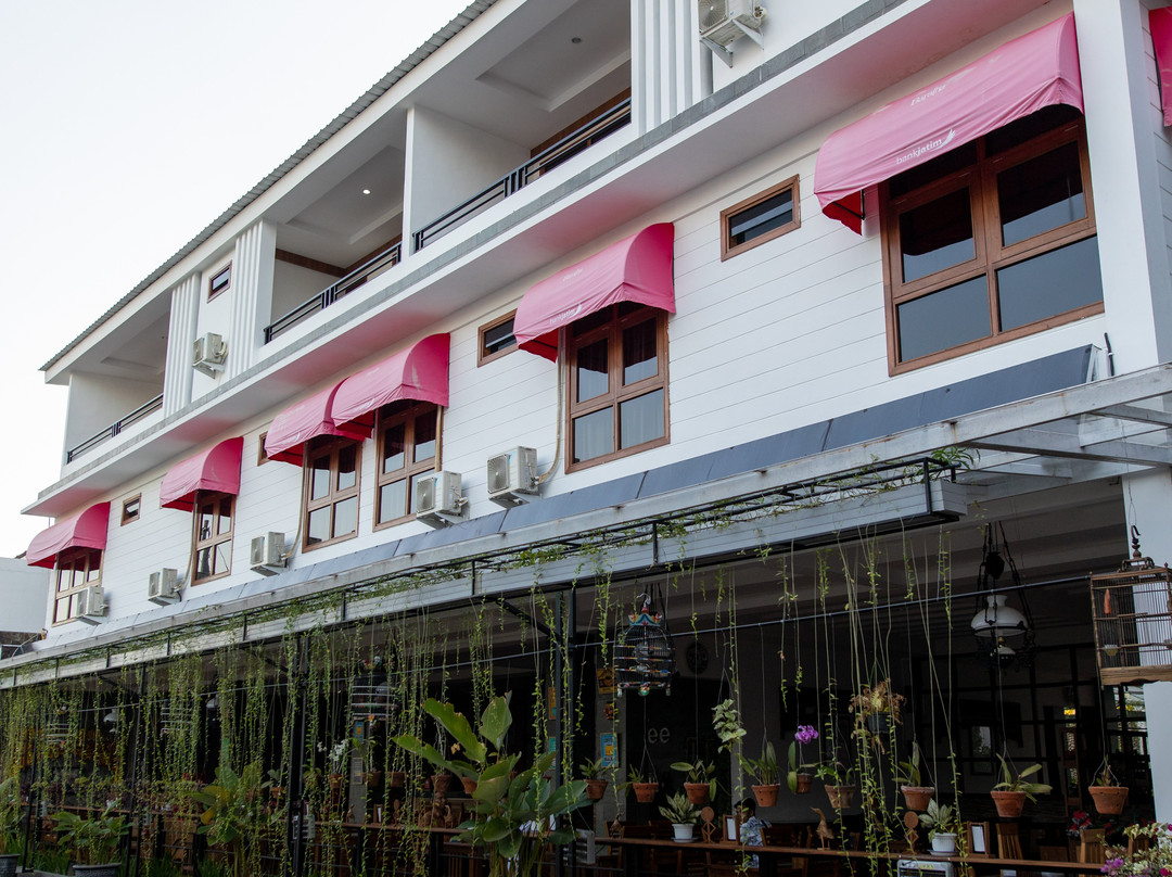 Baratha Hotel & Coffee主图