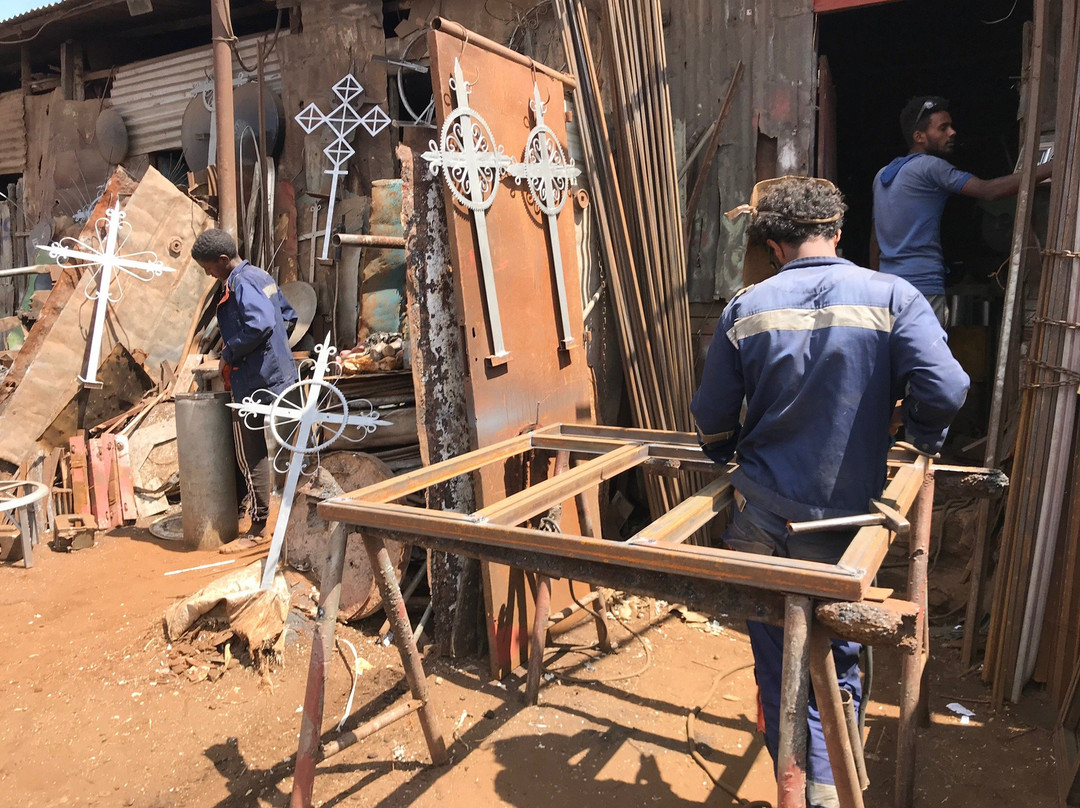 Medebar Market-阿斯玛拉必去景点