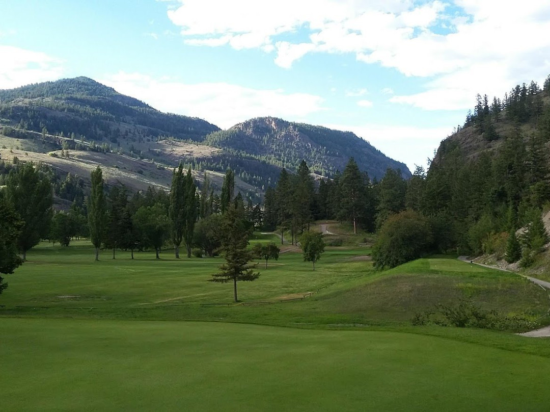 Twin Lakes Golf Course景点图片