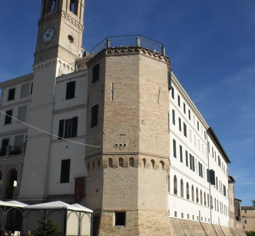 Mura cittadine-Morro d'Alba必去景点