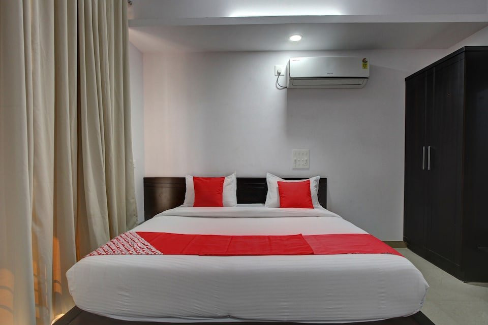 OYO 28701 Sri Sai Guru Comforts主图