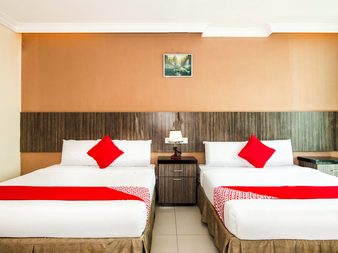 水晶城大酒店主图