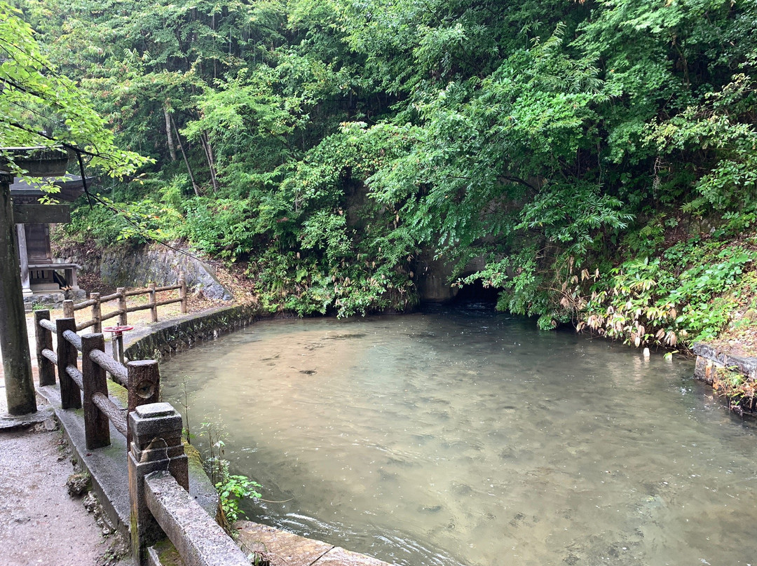 Tonokuchizeki Cave-会津若松市必去景点
