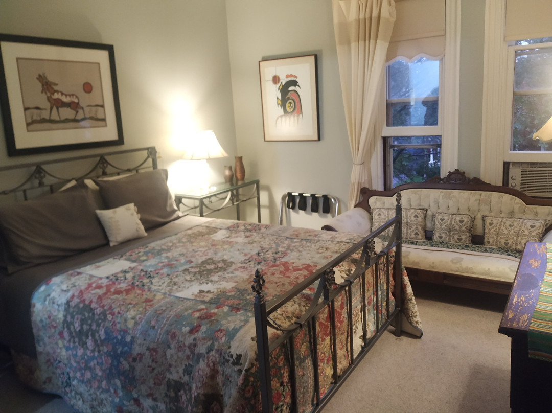 Turtle Island Bed and Breakfast主图