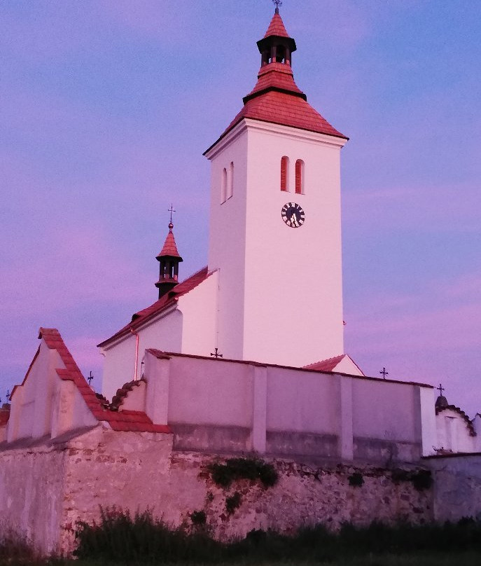 Church of St. Peter and St. Paul景点图片