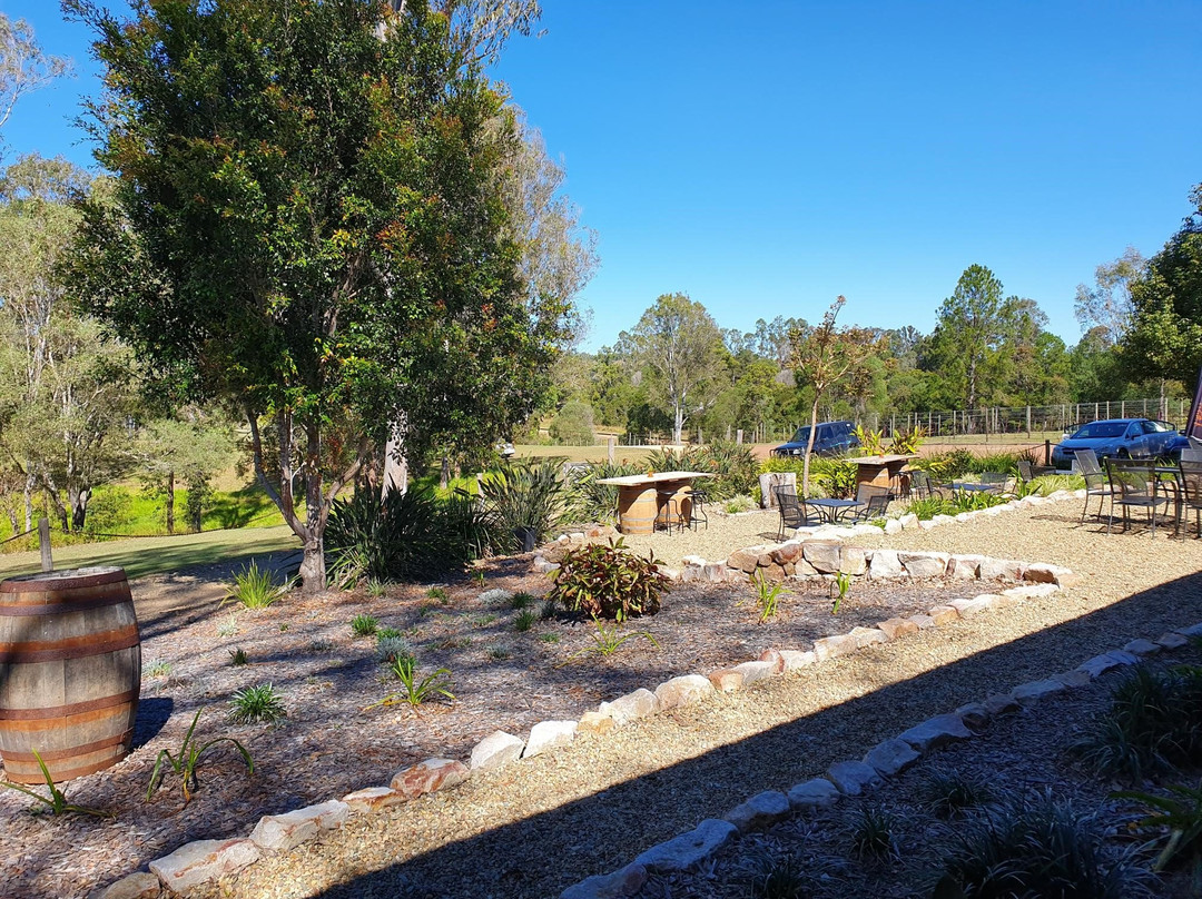 Dingo Creek Vineyard景点图片