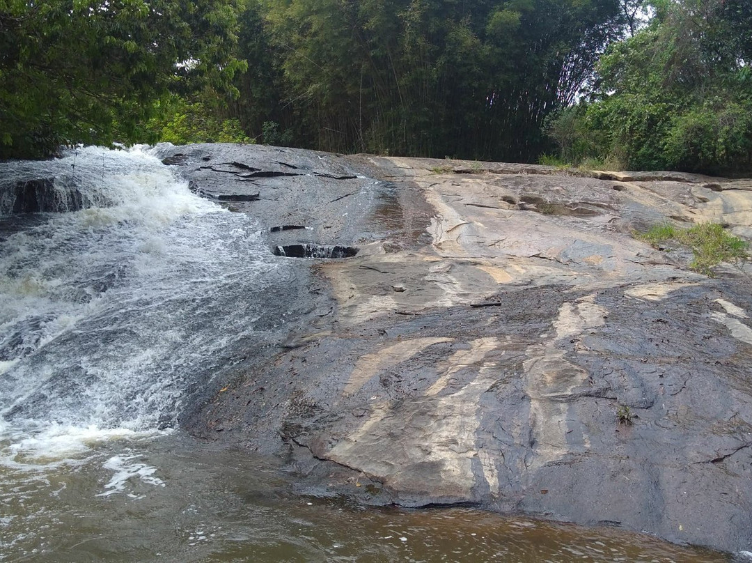 Cachoeira Ponte Alta-Bueno Brandao必去景点