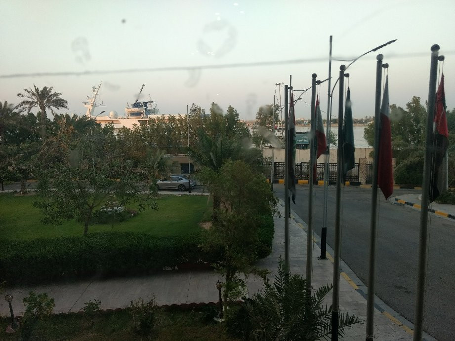 Basra International Hotel主图