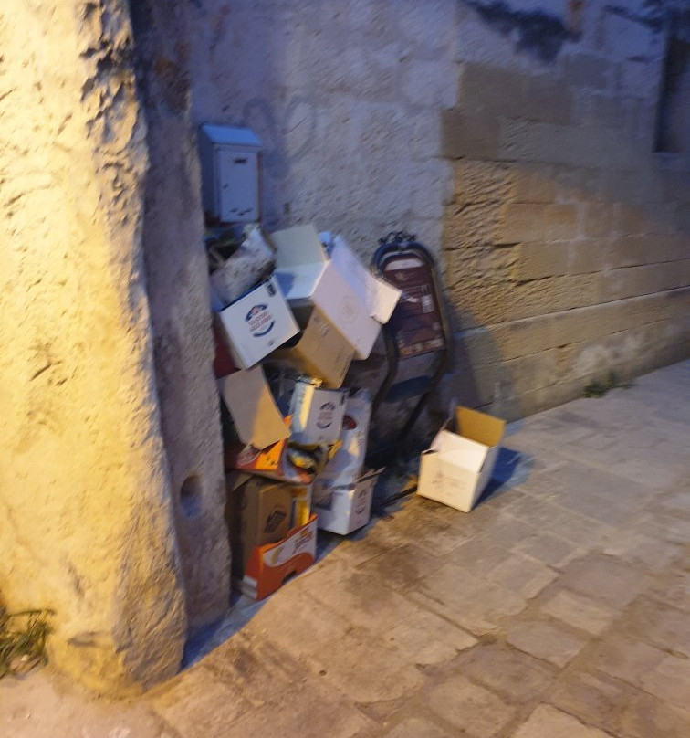 Arco Lucchetti-Corigliano d'Otranto必去景点