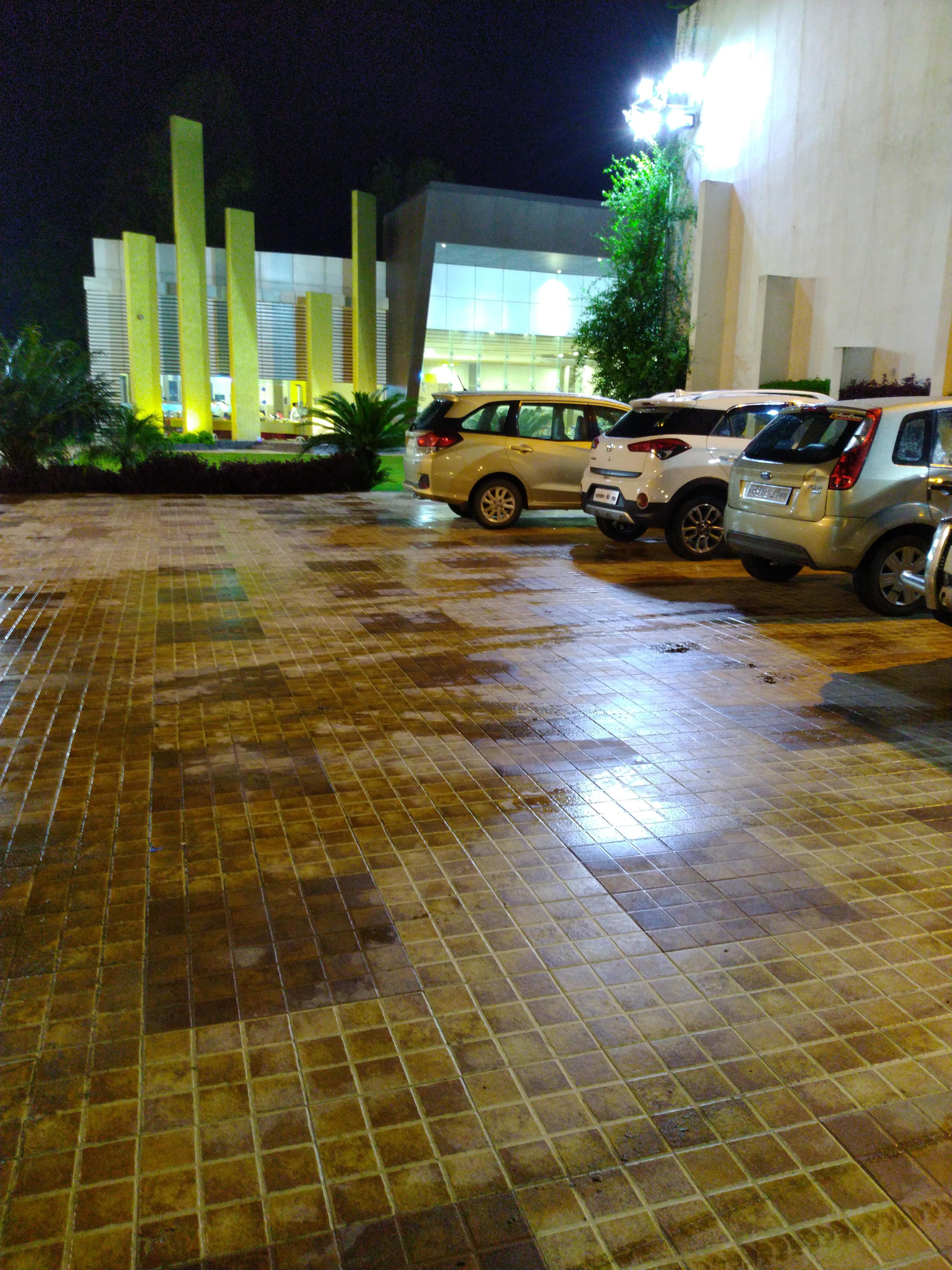 Gee Kay Grand-官方